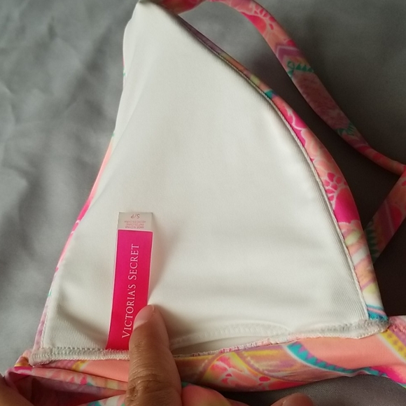 EUC Victoria's Secret Bikini Halter Neon Top size Small - Picture 4 of 5